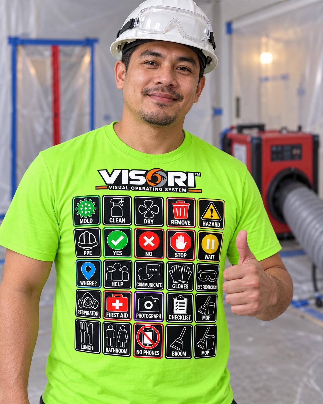 Worker wearing a high-visibility VISORI communication shirt